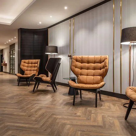 Radisson Blu,