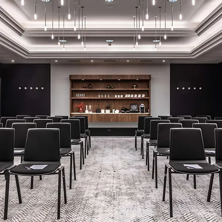 Radisson Blu, 4* Basel